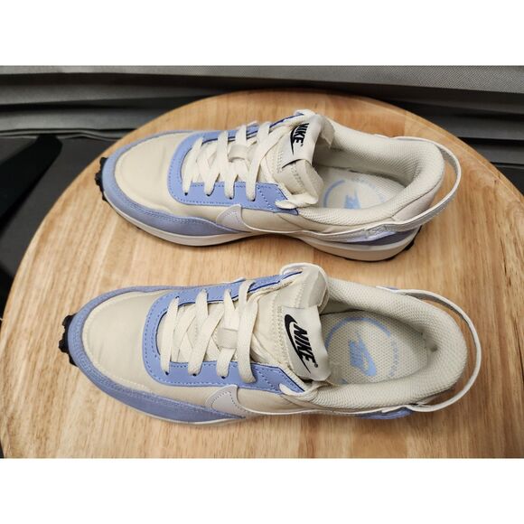 Nike Waffle Debut Women’s Size 7 – Soft Pearl & Summit White Sneakers - Picture 10 of 11